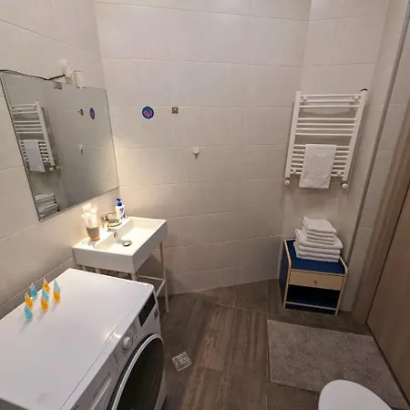 Kita'S Apartments ,,2